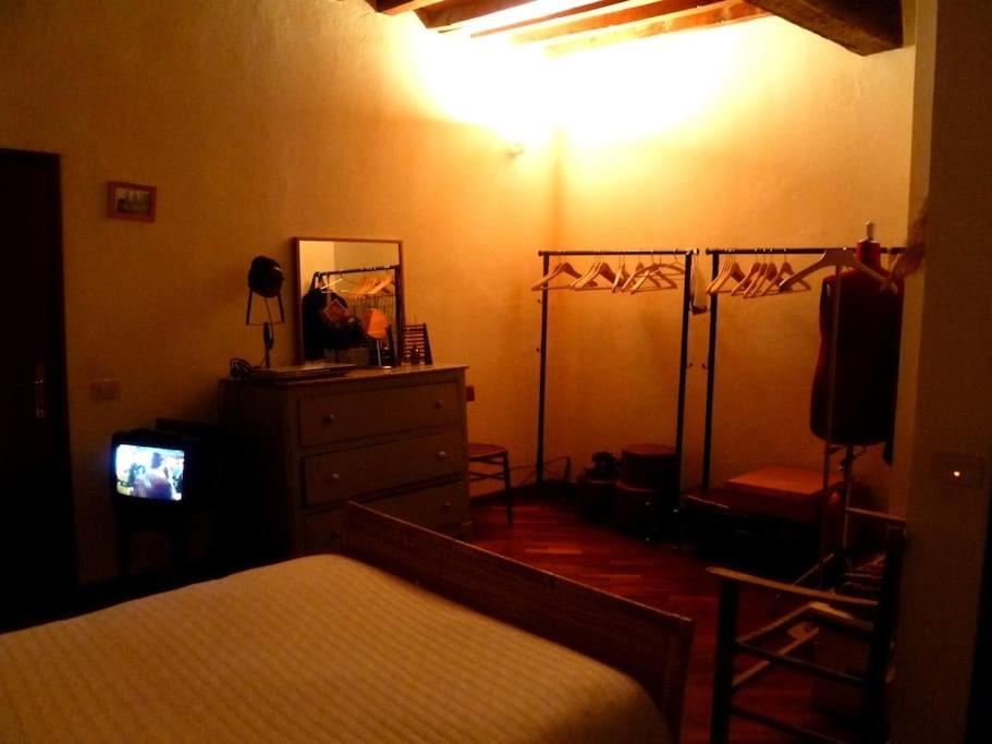 Romantic Apt In San Frediano Florenz Exterior foto